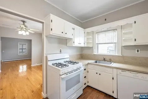 20 Catherine Avenue Saddle Brook NJ 07663