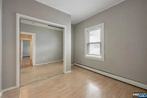 20 Catherine Avenue Saddle Brook NJ 07663
