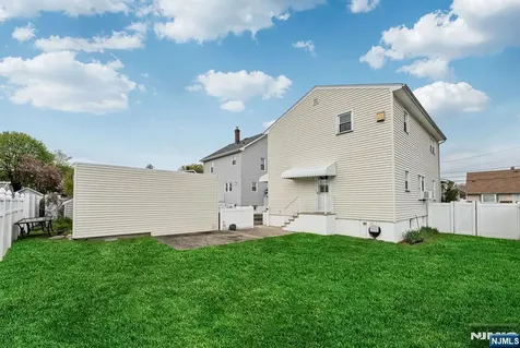20 Catherine Avenue Saddle Brook NJ 07663