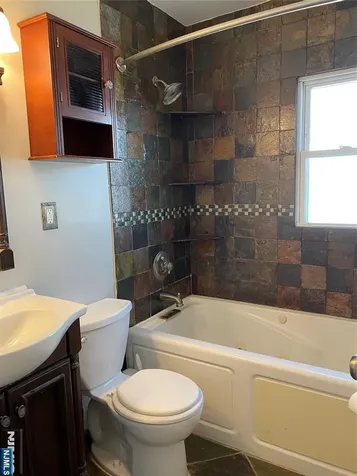 20 Catherine Avenue Saddle Brook NJ 07663
