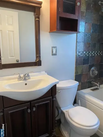 20 Catherine Avenue Saddle Brook NJ 07663