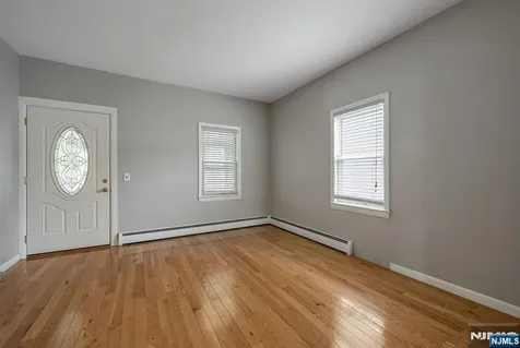 20 Catherine Avenue Saddle Brook NJ 07663