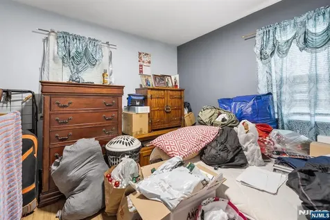 48 Lake Street East Orange NJ 07017