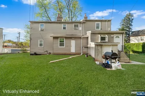 48 Lake Street East Orange NJ 07017