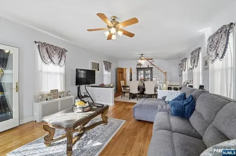 13 Butler Place Kearny NJ 07032