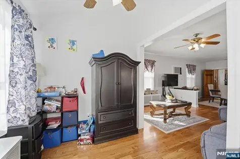 13 Butler Place Kearny NJ 07032