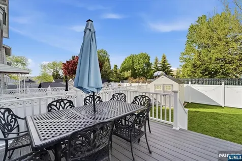 13 Butler Place Kearny NJ 07032