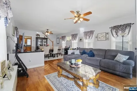 13 Butler Place Kearny NJ 07032