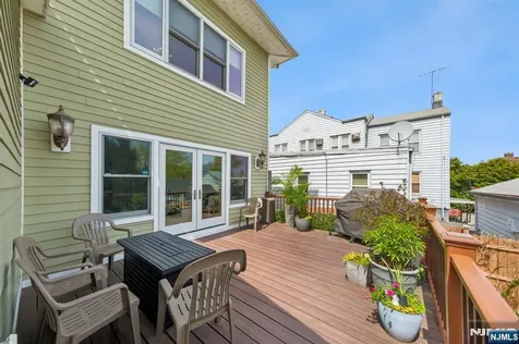 161 Ridge Road Rutherford NJ 07070