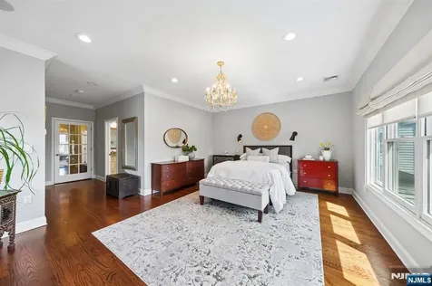 161 Ridge Road Rutherford NJ 07070