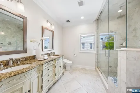 161 Ridge Road Rutherford NJ 07070