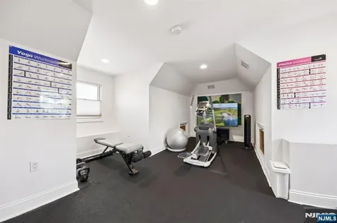 161 Ridge Road Rutherford NJ 07070