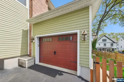 161 Ridge Road Rutherford NJ 07070
