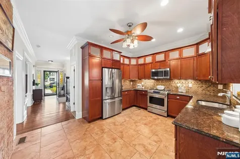 161 Ridge Road Rutherford NJ 07070