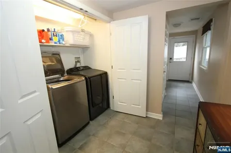 7 Stuart Street Waldwick NJ 07463