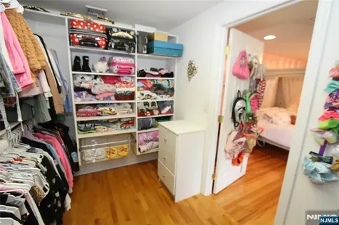 7 Stuart Street Waldwick NJ 07463