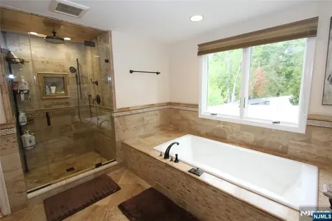 7 Stuart Street Waldwick NJ 07463
