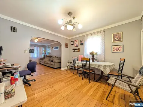 203 Lake Street Newark NJ 07104