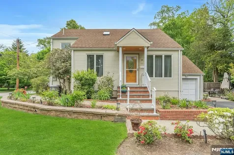 24 Cambridge Road Tenafly NJ 07670