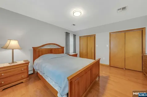 24 Cambridge Road Tenafly NJ 07670