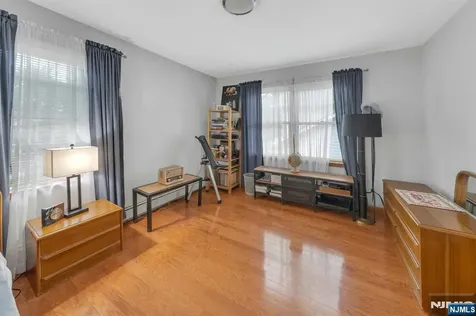 24 Cambridge Road Tenafly NJ 07670