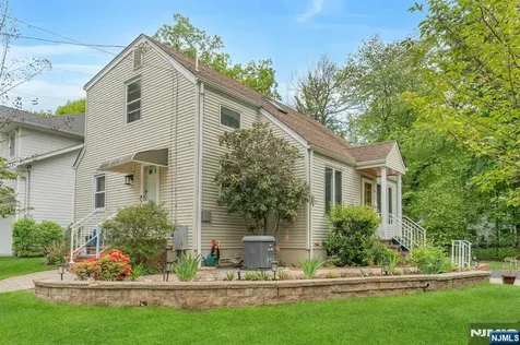 24 Cambridge Road Tenafly NJ 07670