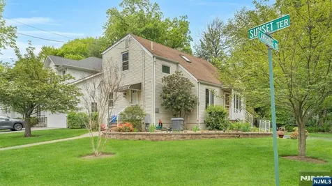 24 Cambridge Road Tenafly NJ 07670