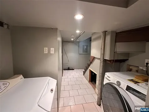 276 Madison Avenue Clifton NJ 07011