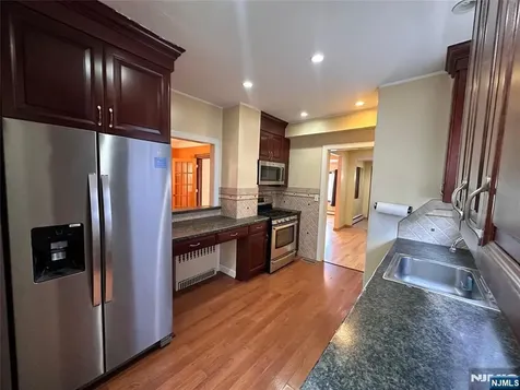 276 Madison Avenue Clifton NJ 07011