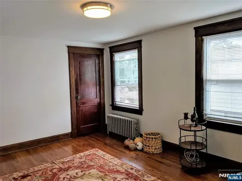292 Wiley Place Wyckoff NJ 07481