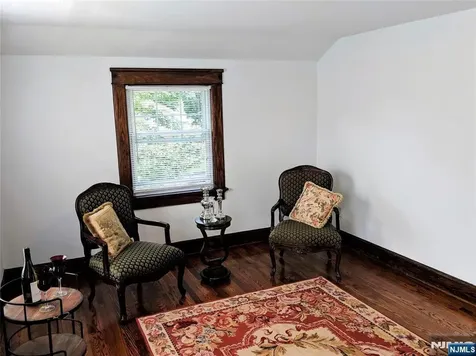292 Wiley Place Wyckoff NJ 07481