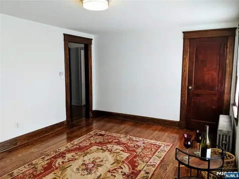 292 Wiley Place Wyckoff NJ 07481
