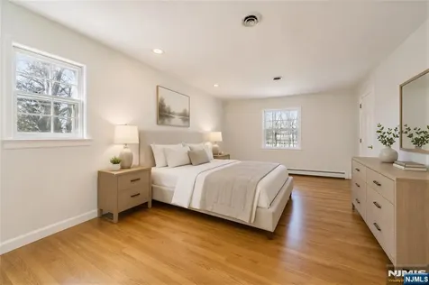 657 Lincoln Avenue Glen Rock NJ 07452