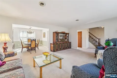 657 Lincoln Avenue Glen Rock NJ 07452