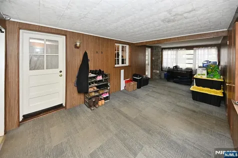 115 Center Street Pompton Lakes NJ 07442