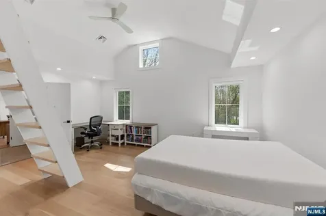 10 Sunset Road Demarest NJ 07627