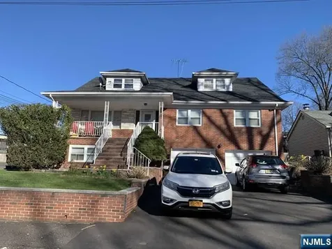 2004 Hoefleys Lane Fort Lee NJ 07024