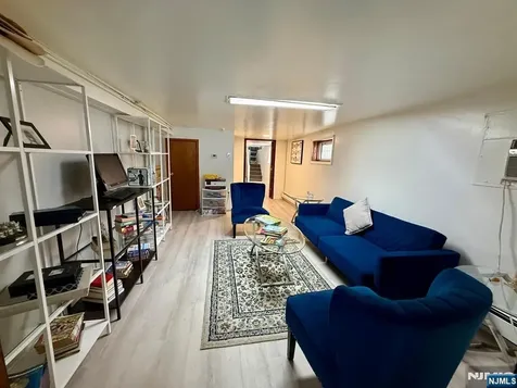 195 Maple Street Kearny NJ 07032