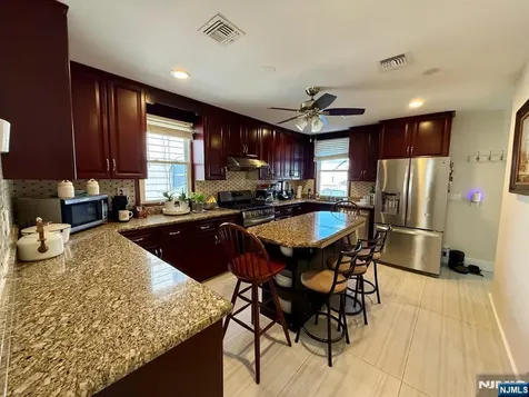 195 Maple Street Kearny NJ 07032