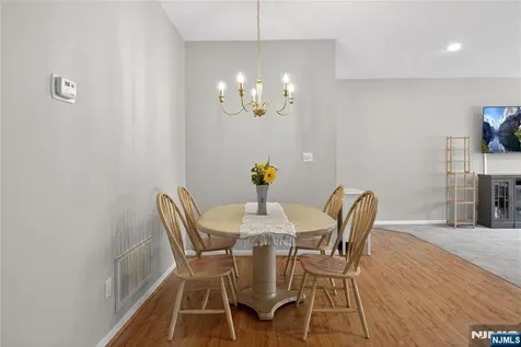 919 Burgundy Way Wayne NJ 07470