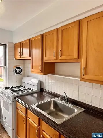 401 W Madison Avenue Dumont NJ 07628