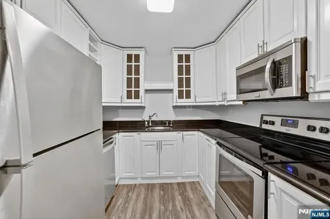 102 Federal Hill Road Pompton Lakes NJ 07442