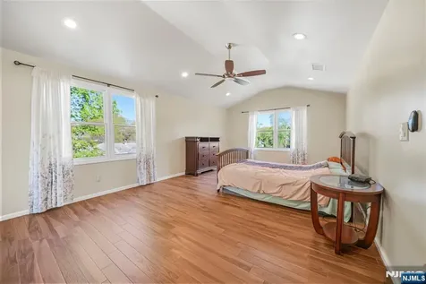 405 Burnet Place Paramus NJ 07652