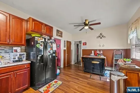 44 Scheerer Avenue Newark NJ 07112