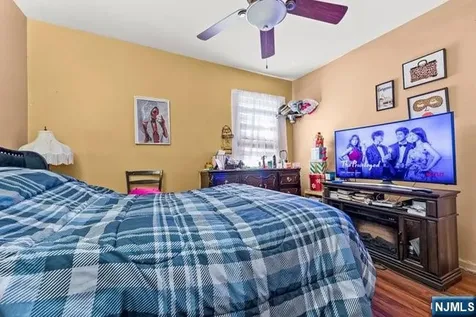 44 Scheerer Avenue Newark NJ 07112