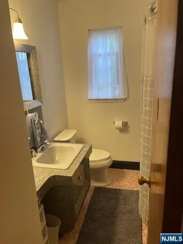 63 Cypress Road Dumont NJ 07628
