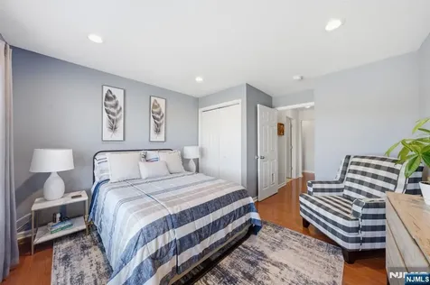 38 Bourne Circle Hardyston NJ 07419
