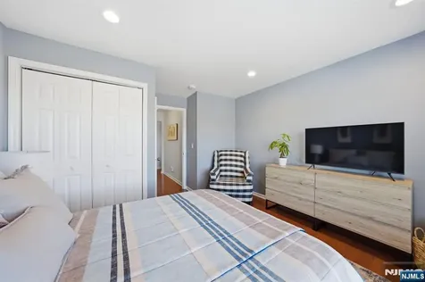 38 Bourne Circle Hardyston NJ 07419