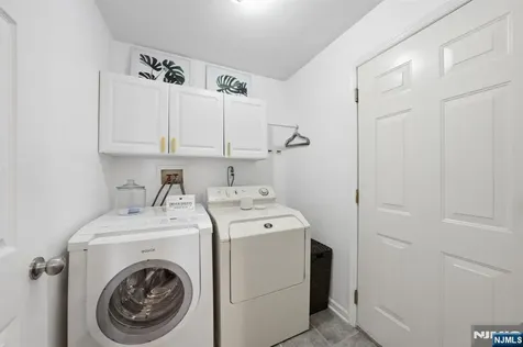 38 Bourne Circle Hardyston NJ 07419