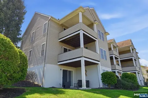 38 Bourne Circle Hardyston NJ 07419